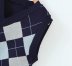 Diamonded print V-neck knit vest NSAM49535