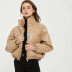 abrigo de algodón grueso de corte slim con botonadura sencilla y cuello alzado de piel sintética en color liso NSZQW138131