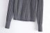 Suéter delgado con costuras decorativas con lazo de terciopelo NSYXB139201