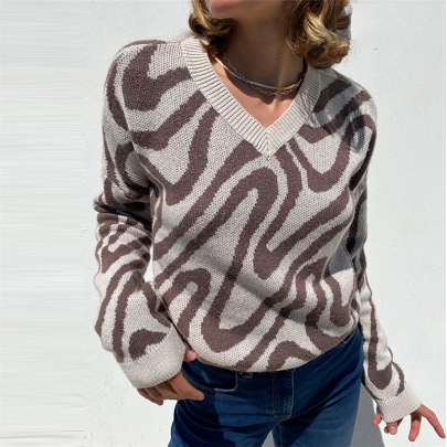 Thickened V-neck Long-sleeved Wave Pattern Loose Wool Sweater NSYDL139388