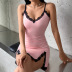 vestido ajustado con tirantes divididos en rosa con costuras de encaje de verano NSSSN118913