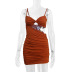 vestido corto de cabestrillo con pliegues huecos y corte bajo de color sólido NSZY120105