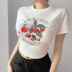 Camiseta corta ajustada con cuello redondo y manga corta con estampado de fresas NSGWY123154