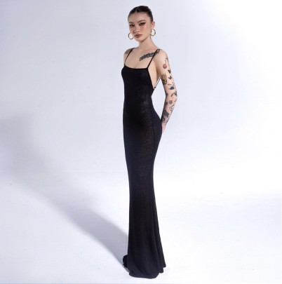 Backless Sling Slim Low-cut Mopping Solid Color Dress NSLKL129212