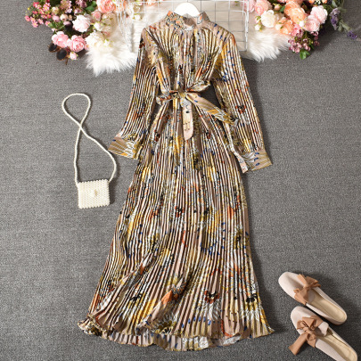 Stand Collar Floral Retro Long-sleeved Pleated Mid-length A-line Dress NSYXG124483