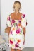 vestido con estampado de flores y mangas abullonadas cortas con escote cuadrado NSJRM125269