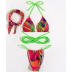 Conjunto de tres piezas de bikini con cordones y espalda descubierta con cuello colgante estampado y pañuelo en la cabeza NSOLY130871