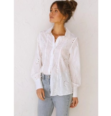 Single-breasted Solid Color Lapel Long-sleeved Loose Embroidered Shirt NSYXB132765