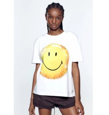 Smiley Icon Printed Short Sleeve Round Neck Loose T-Shirt NSAM133723