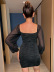 vestido de color sólido corto delgado de manga larga con cuello cuadrado sin espalda NSDWT134852