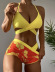 conjunto de traje de baño de tres piezas con bikini de vendaje de color sólido con estampado de flores NSCSY135092