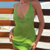 vestido de tubo de color sólido sin espalda con cuello halter NSLGF135483