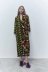 vestido camisero de manga larga con estampado floral y cinturón NSYXB136961